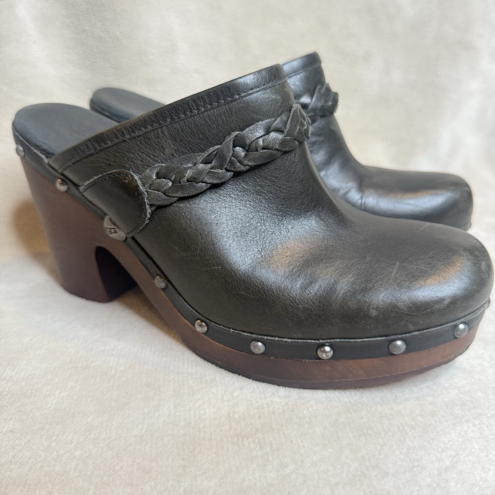 UGG KAYLEE Black Leather Wood Heel Clogs Studs Shoes Hippie Boho Size 9‎ READ